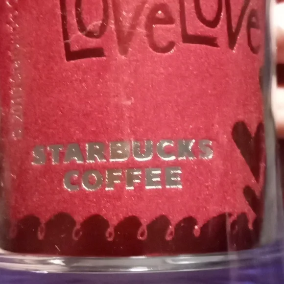 Valentine's Day Starbucks travel mug Excellent condition 💋 - Picture 5 of 7